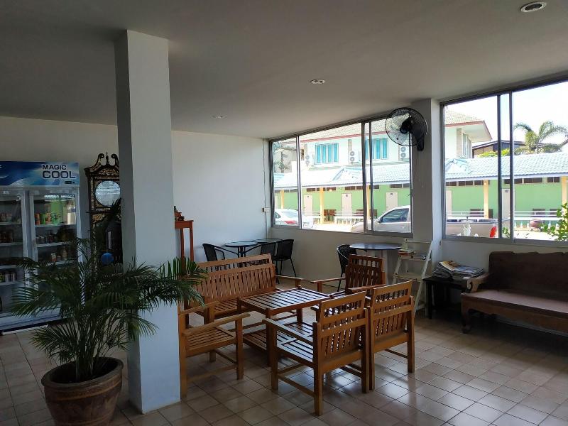 Thawat Hotel image