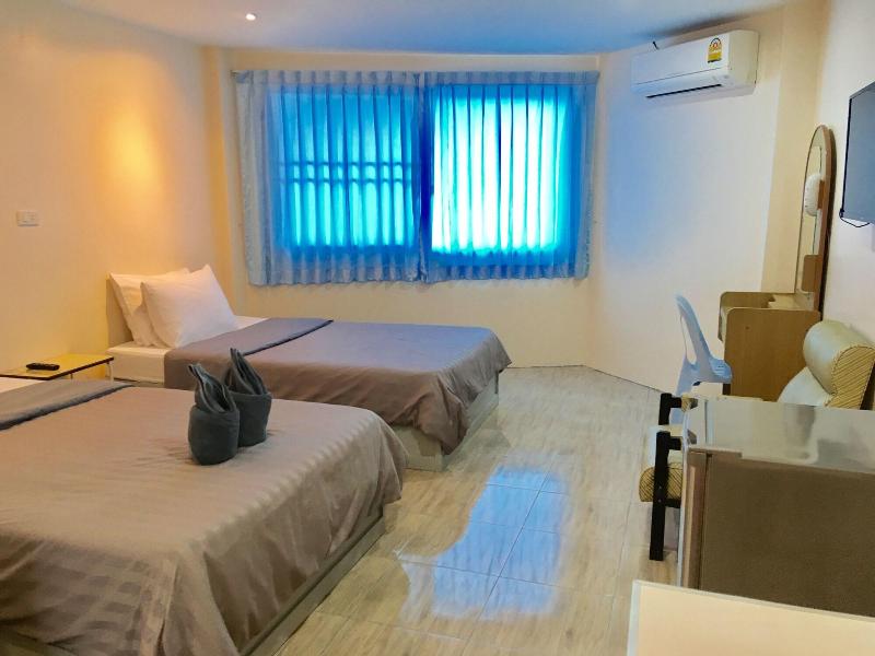 Thawat Hotel image