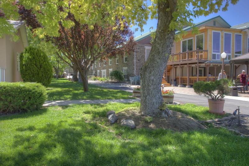 Soap Lake Natural Spa And Resort image
