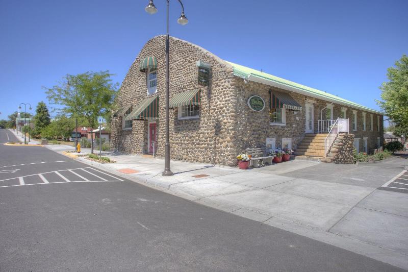 Soap Lake Natural Spa And Resort image