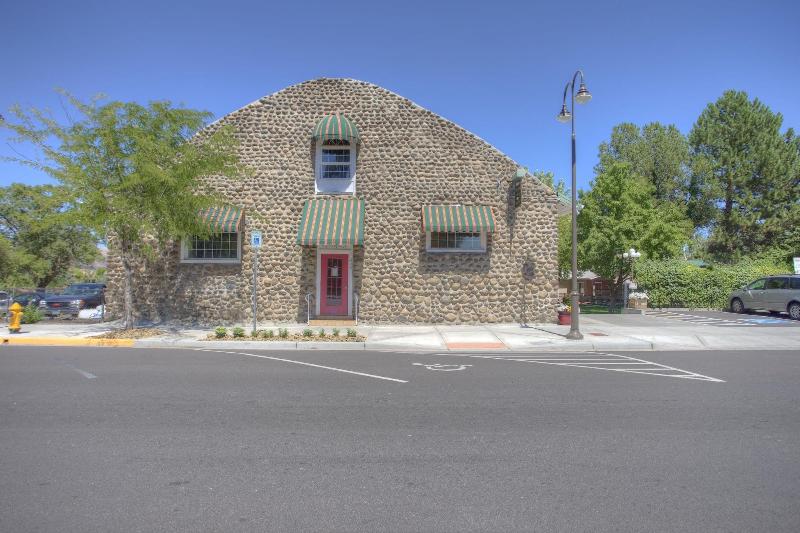 Soap Lake Natural Spa And Resort image