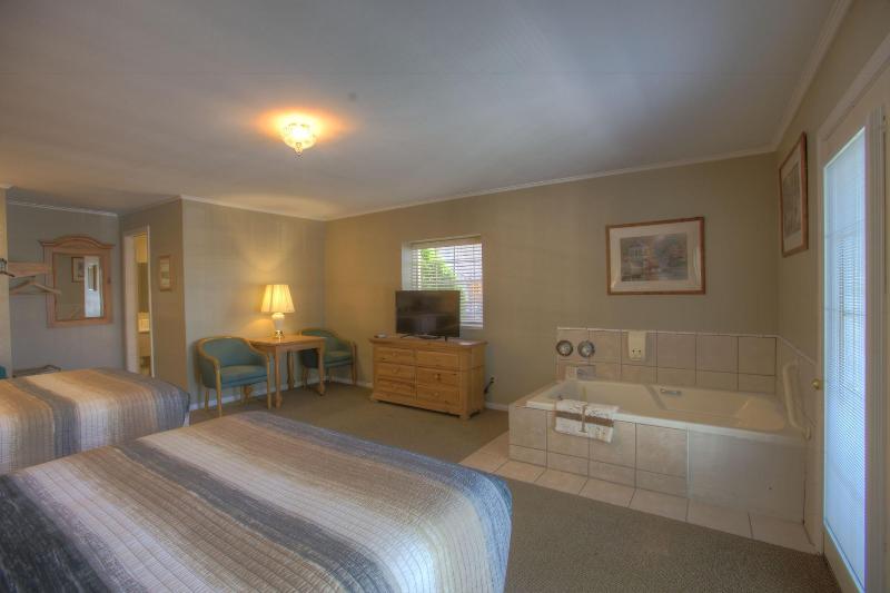 Soap Lake Natural Spa And Resort image