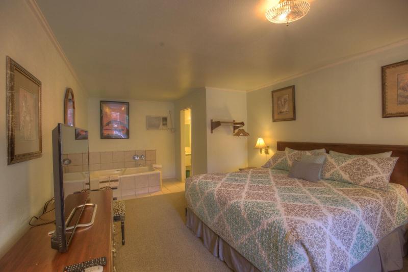 Soap Lake Natural Spa And Resort image