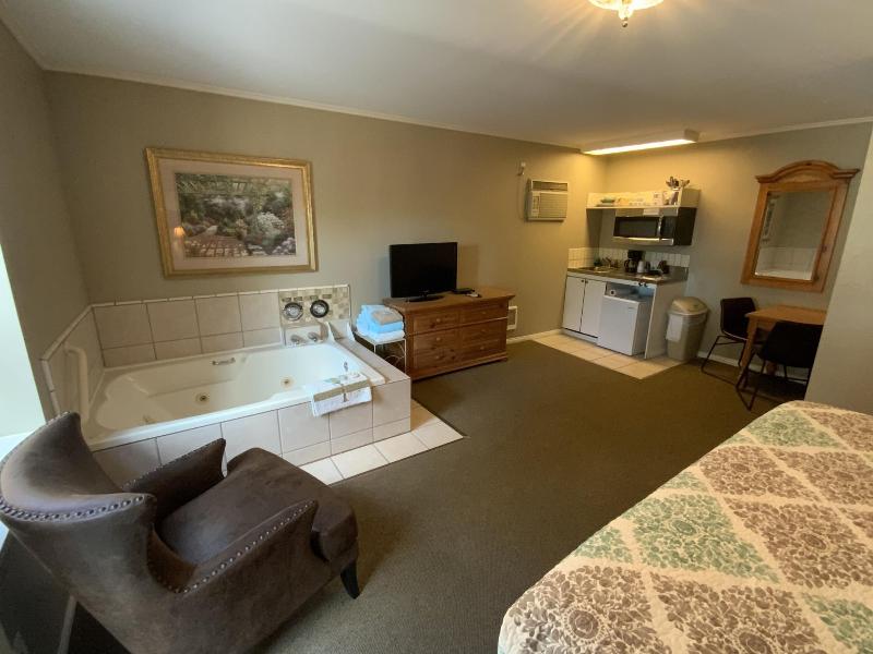 Soap Lake Natural Spa And Resort image