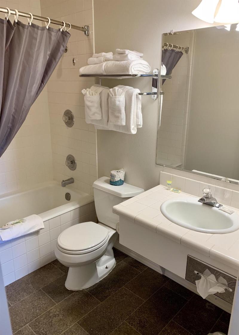Soap Lake Natural Spa And Resort image
