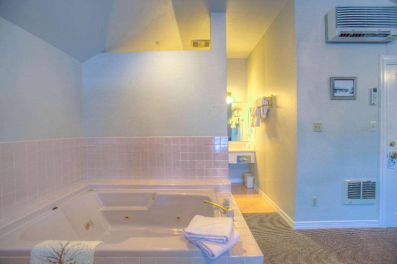 Soap Lake Natural Spa And Resort image