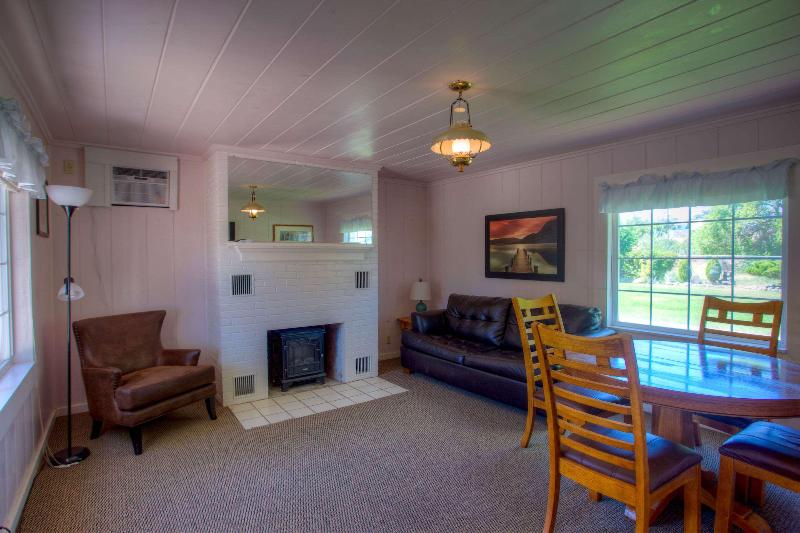Soap Lake Natural Spa And Resort image