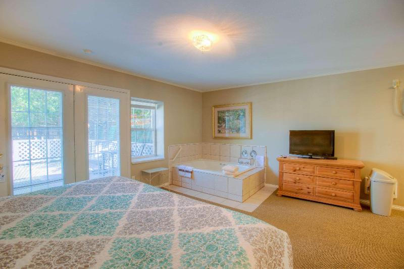 Soap Lake Natural Spa And Resort image