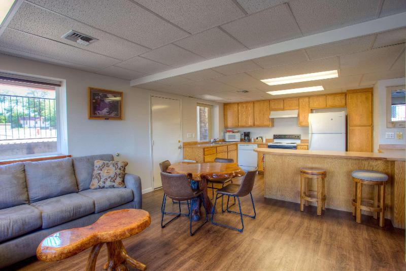 Soap Lake Natural Spa And Resort image