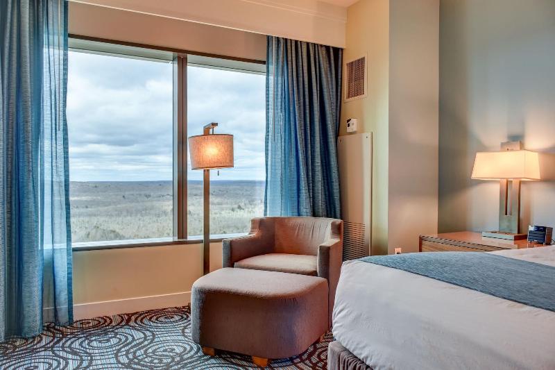 The Fox Tower At Foxwoods image