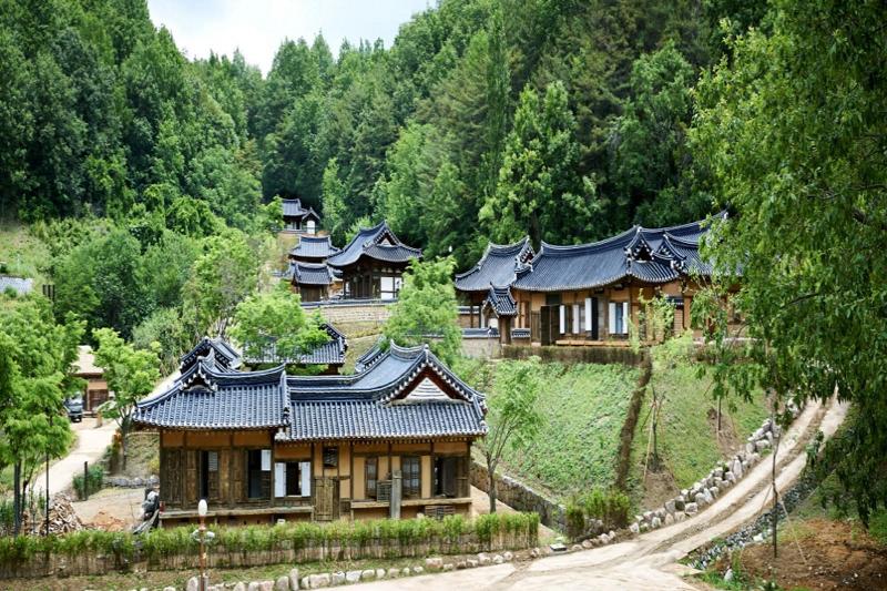 Andong Gurume Resort image