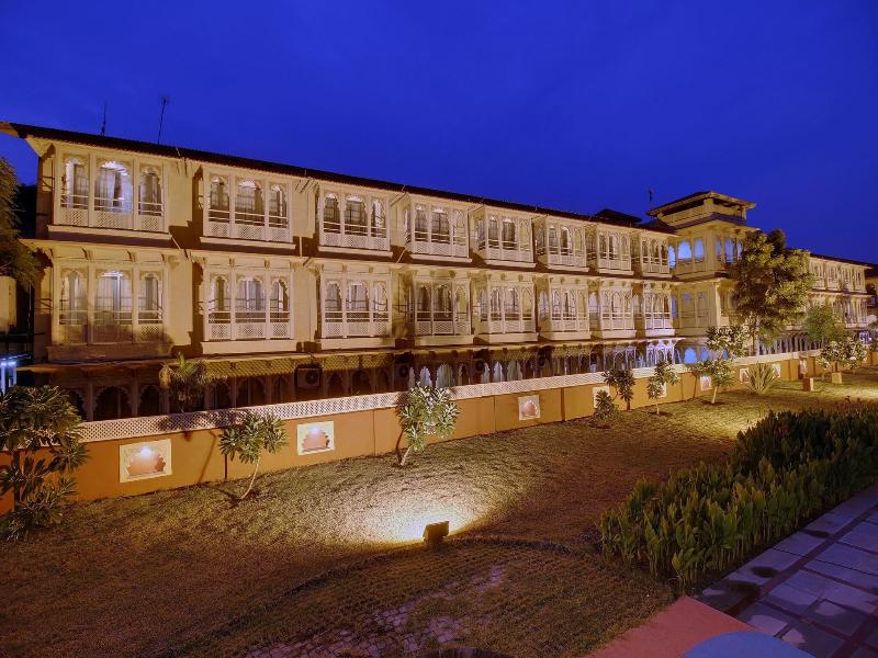 Holiday Village Resort And Spa