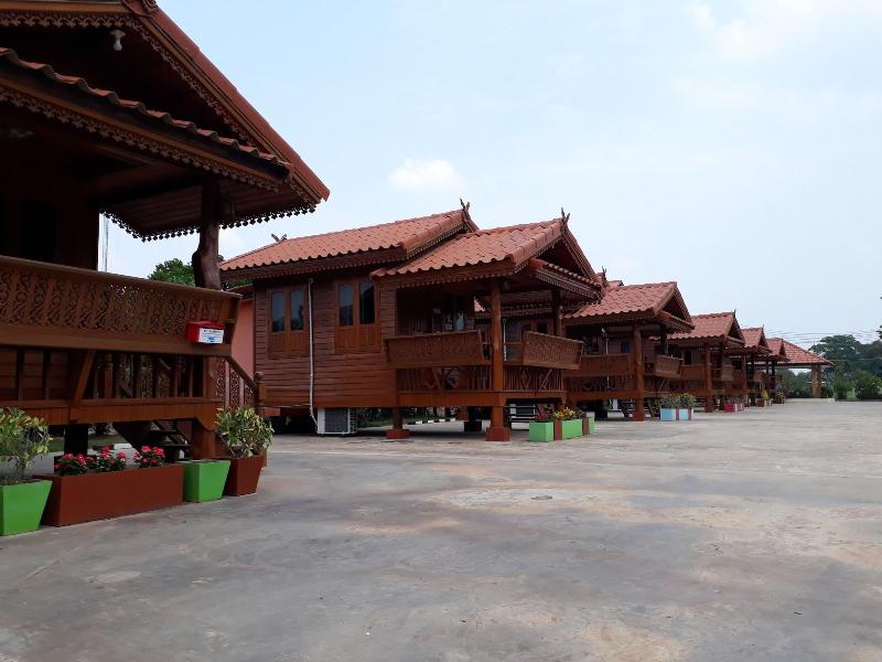 Bank Resort image