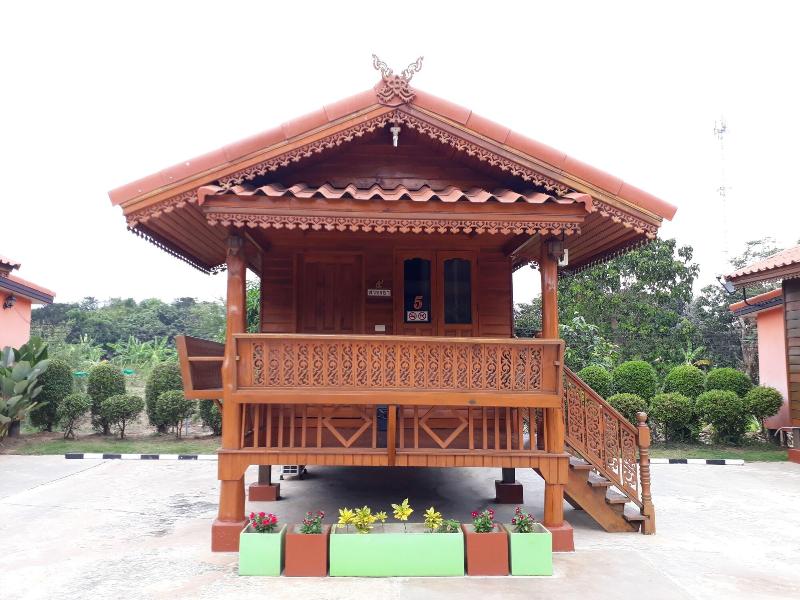 Bank Resort image