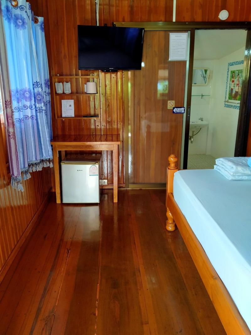 Bank Resort image