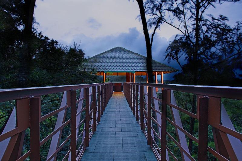 The Ibnii Spa Resort image