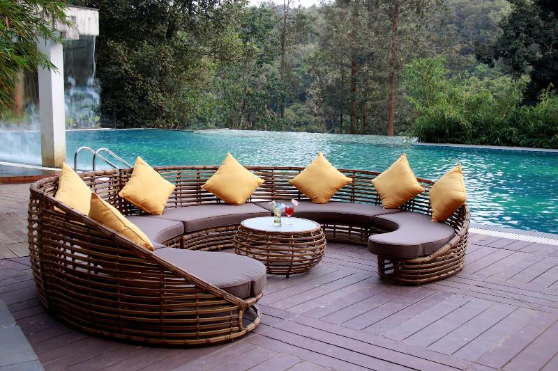 The Ibnii Spa Resort image