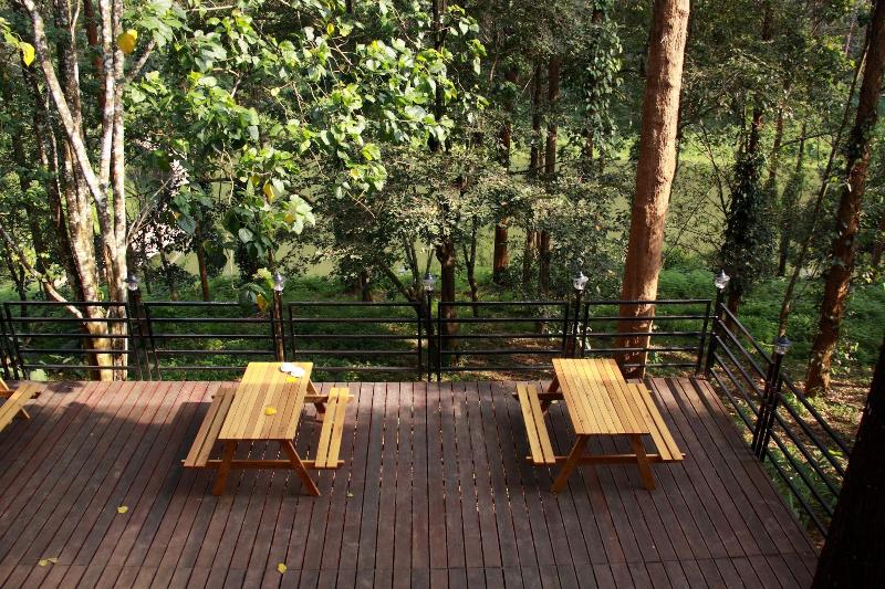 The Ibnii Spa Resort image
