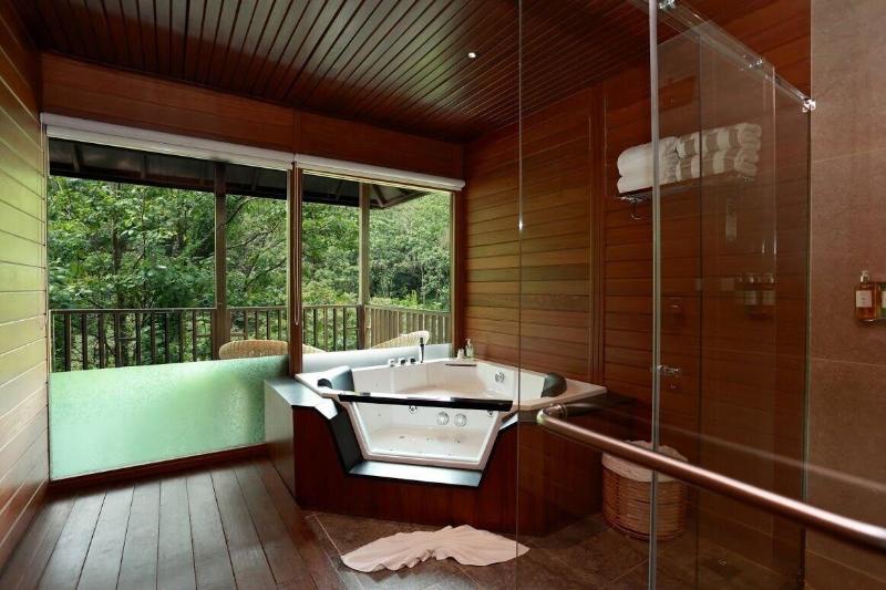 The Ibnii Spa Resort image