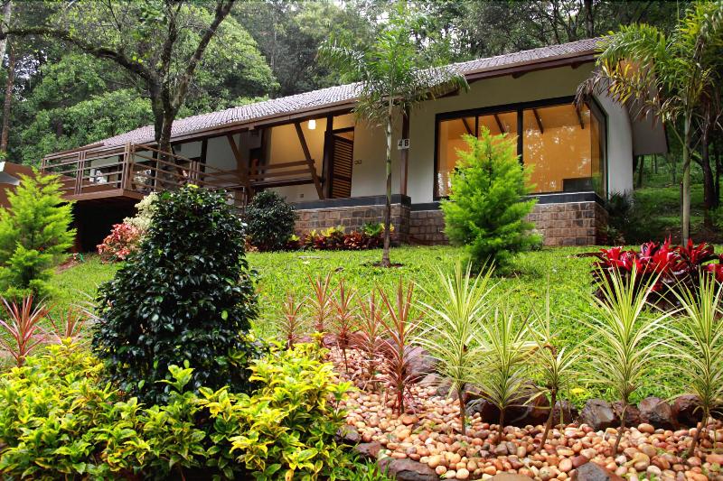 The Ibnii Spa Resort image