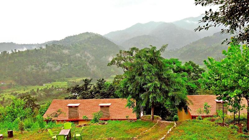 Lahermitage Resort image