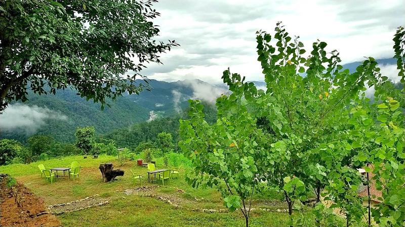 Lahermitage Resort image