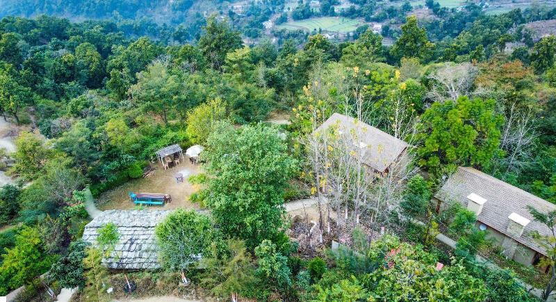 Lahermitage Resort image