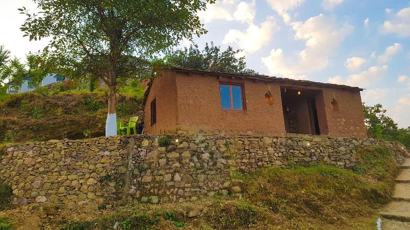 Lahermitage Resort image