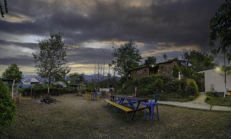 Lahermitage Resort image