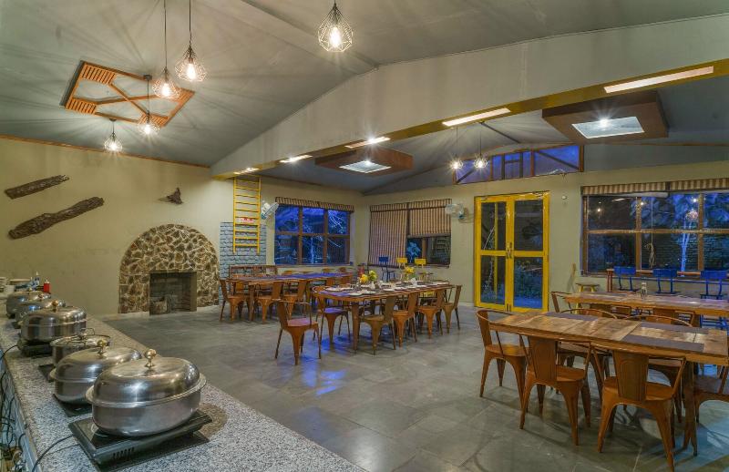 Lahermitage Resort image