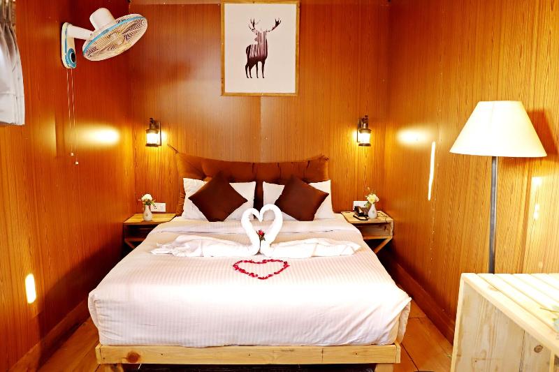 Lahermitage Resort image