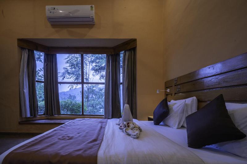 Lahermitage Resort image