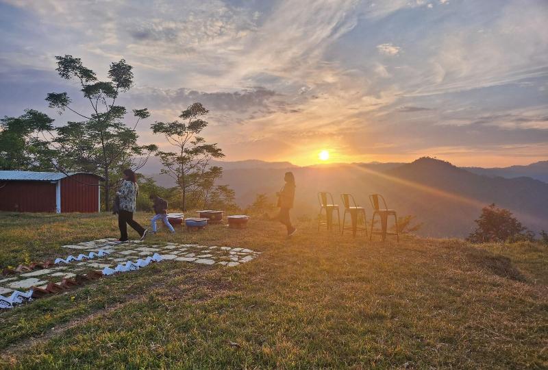 Lahermitage Resort image