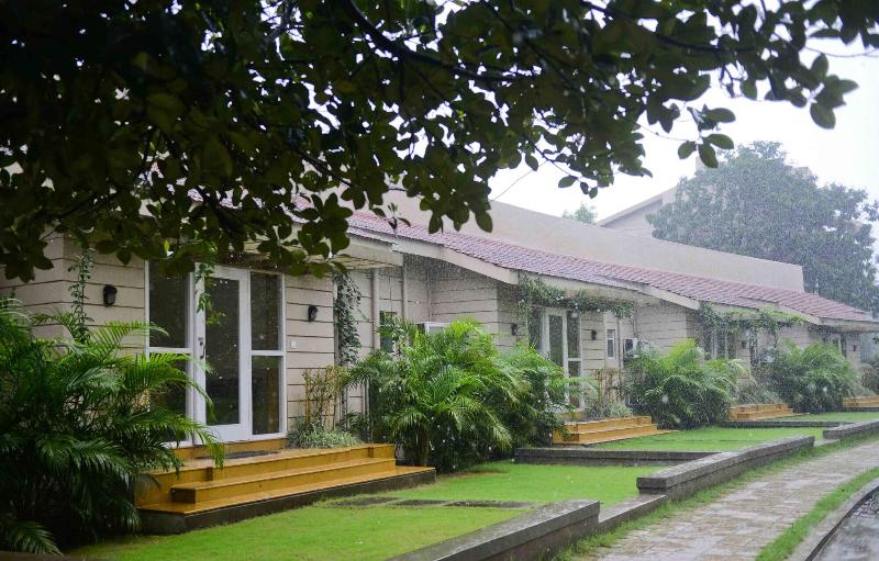Manas Resort With Petting Zoo image