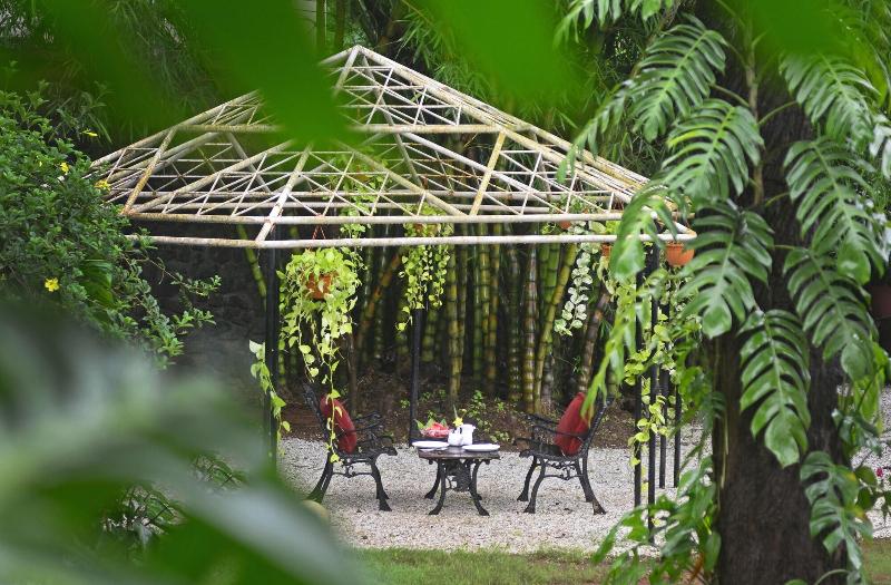 Manas Resort With Petting Zoo image