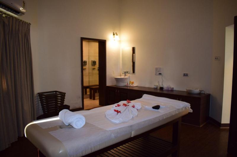 Manas Resort With Petting Zoo image