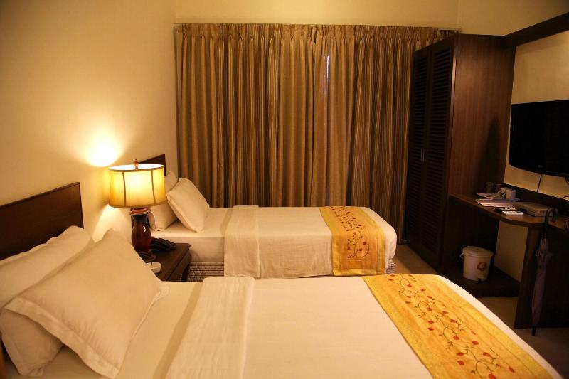 Manas Resort With Petting Zoo image
