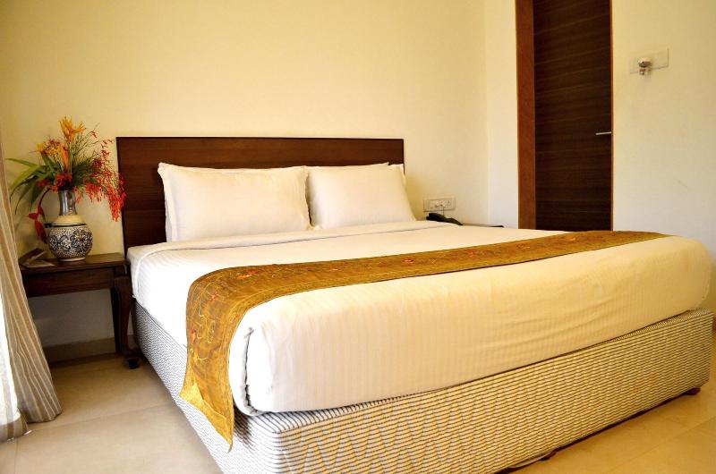Manas Resort With Petting Zoo image