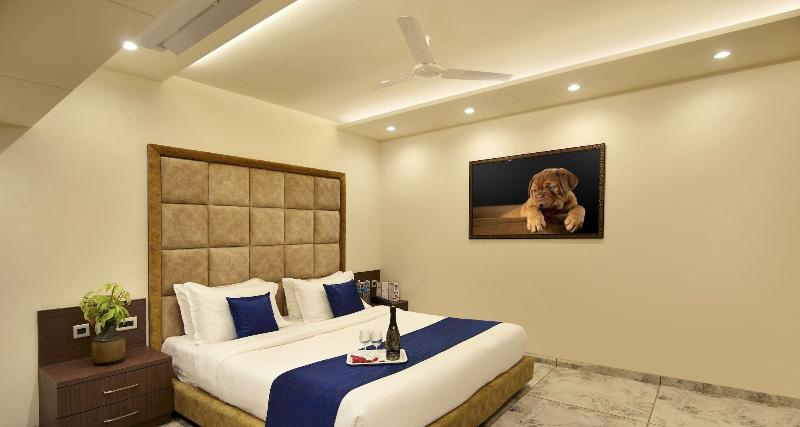 Manas Resort With Petting Zoo image