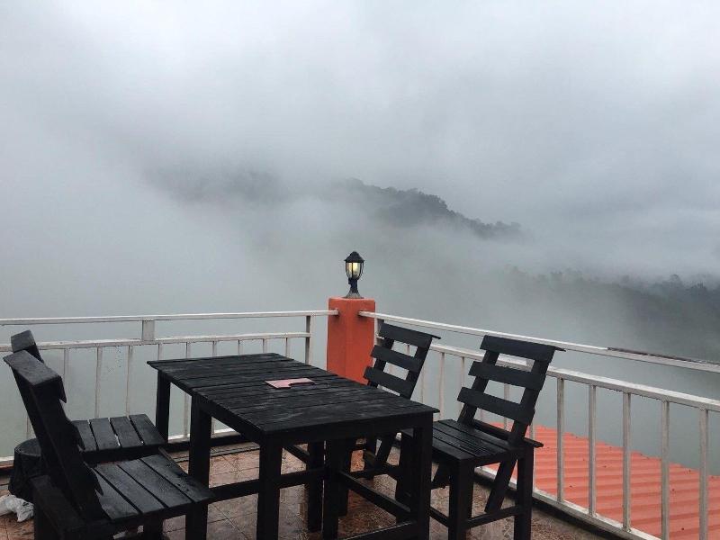Seemok Resort image