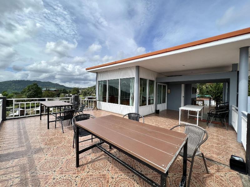 Seemok Resort image