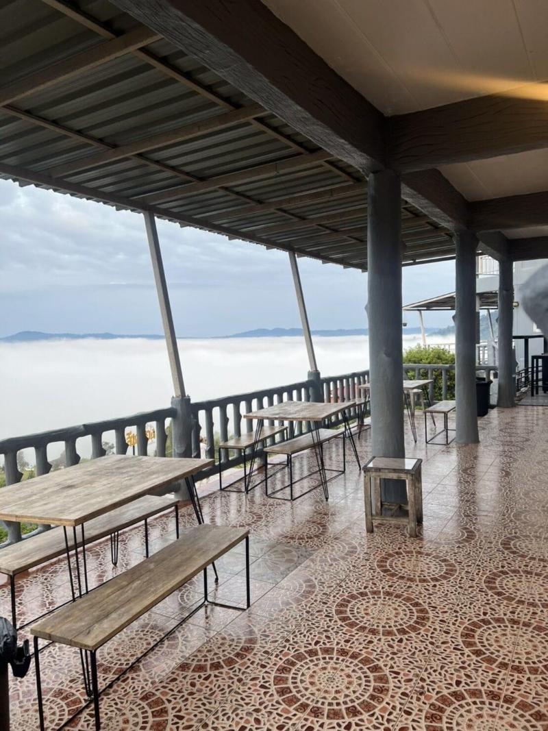 Seemok Resort image