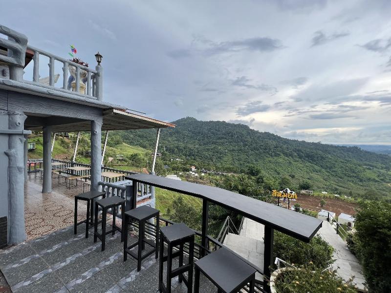 Seemok Resort image