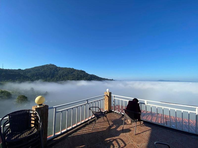 Seemok Resort image