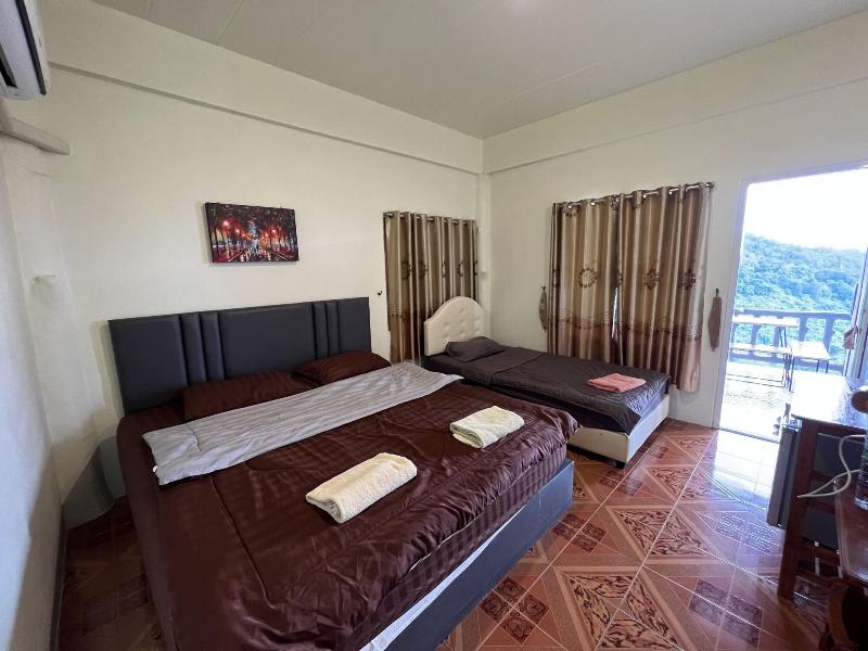 Seemok Resort image