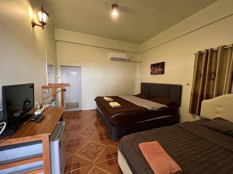 Seemok Resort image