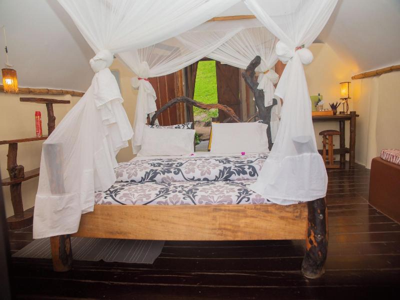 Karama Lodge & Spa image