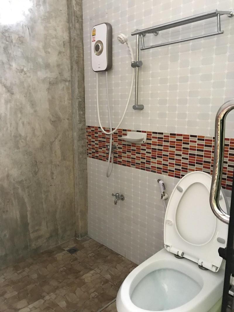 7 House image