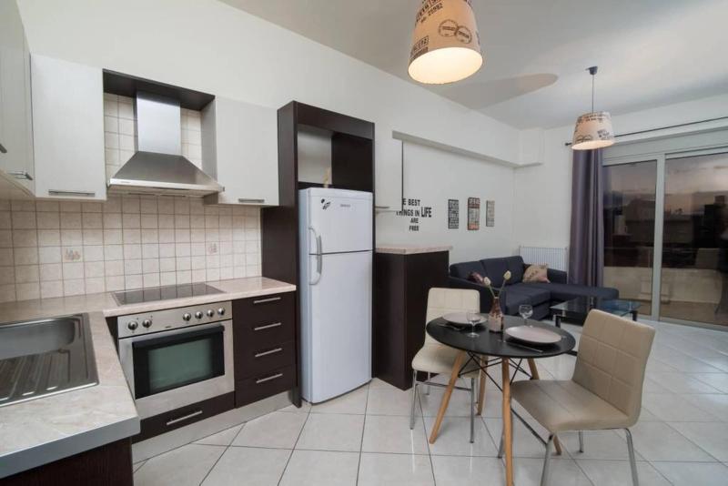 Pilotlux Apartments image