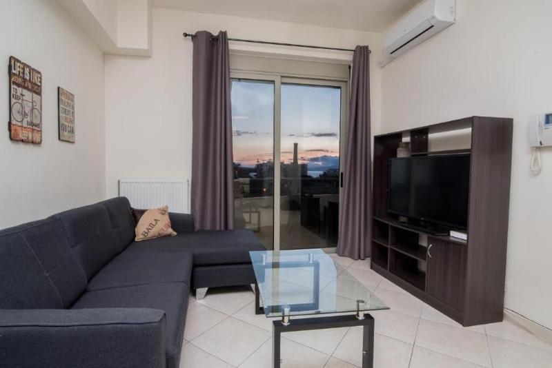 Pilotlux Apartments image